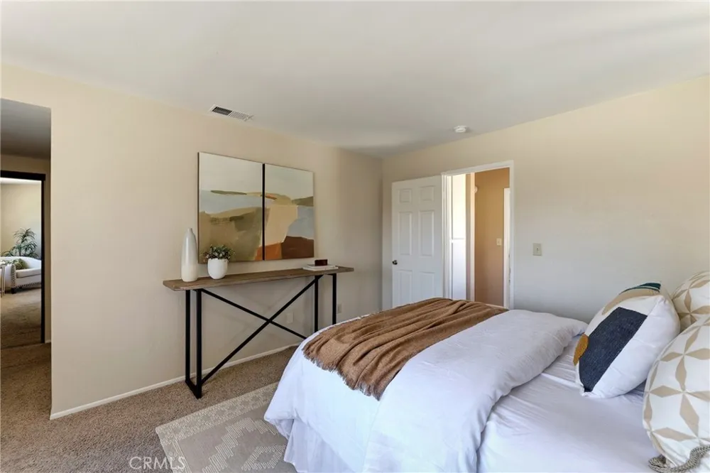 854 Endicott Claremont, CA 91711