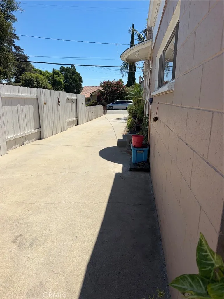 3329 Big Dalton Baldwin Park, CA 91706