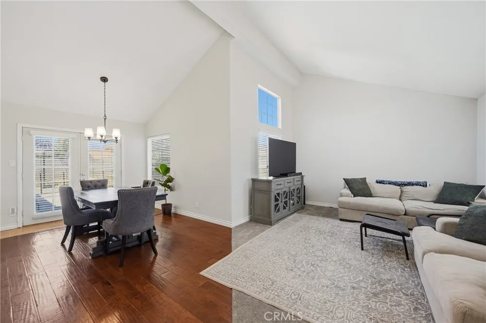 1505 Canterbury Redlands, CA 92374