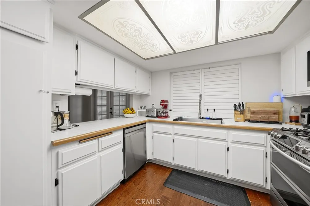 1505 Canterbury Redlands, CA 92374