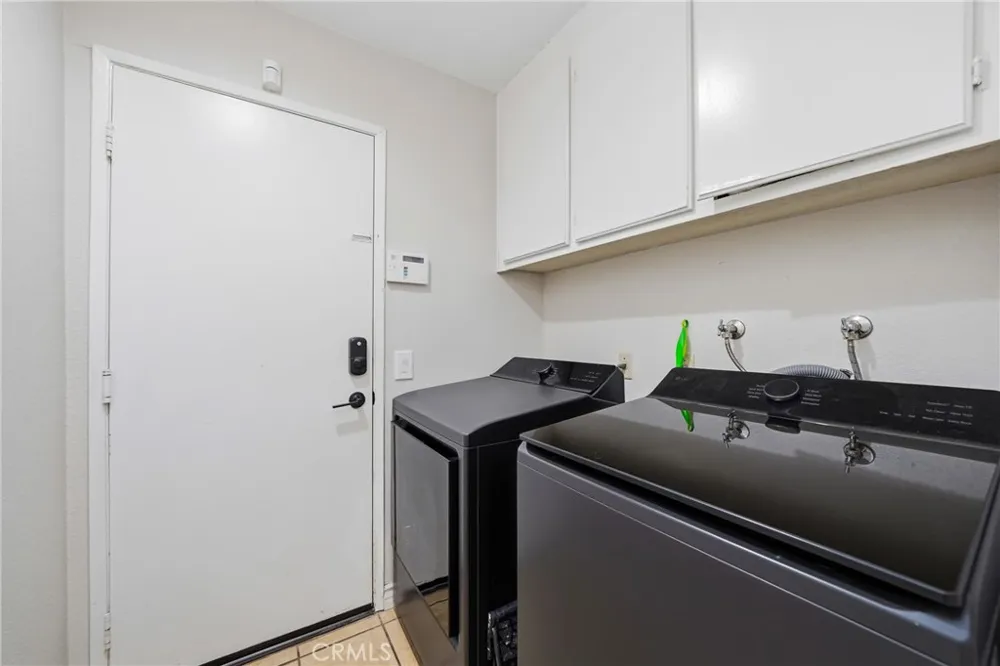 1505 Canterbury Redlands, CA 92374