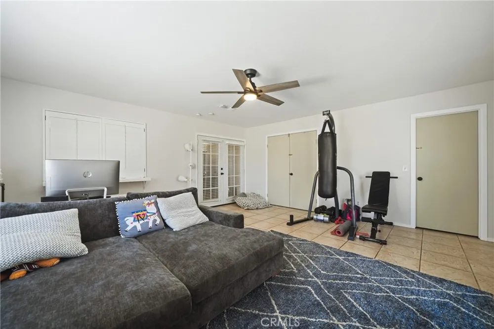 1505 Canterbury Redlands, CA 92374