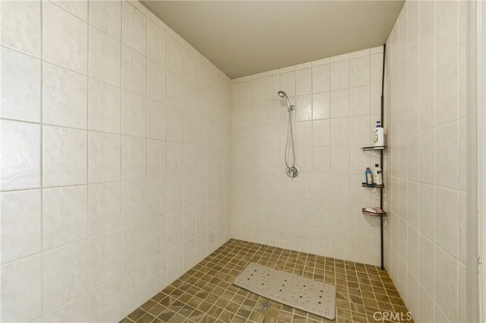 1505 Canterbury Redlands, CA 92374