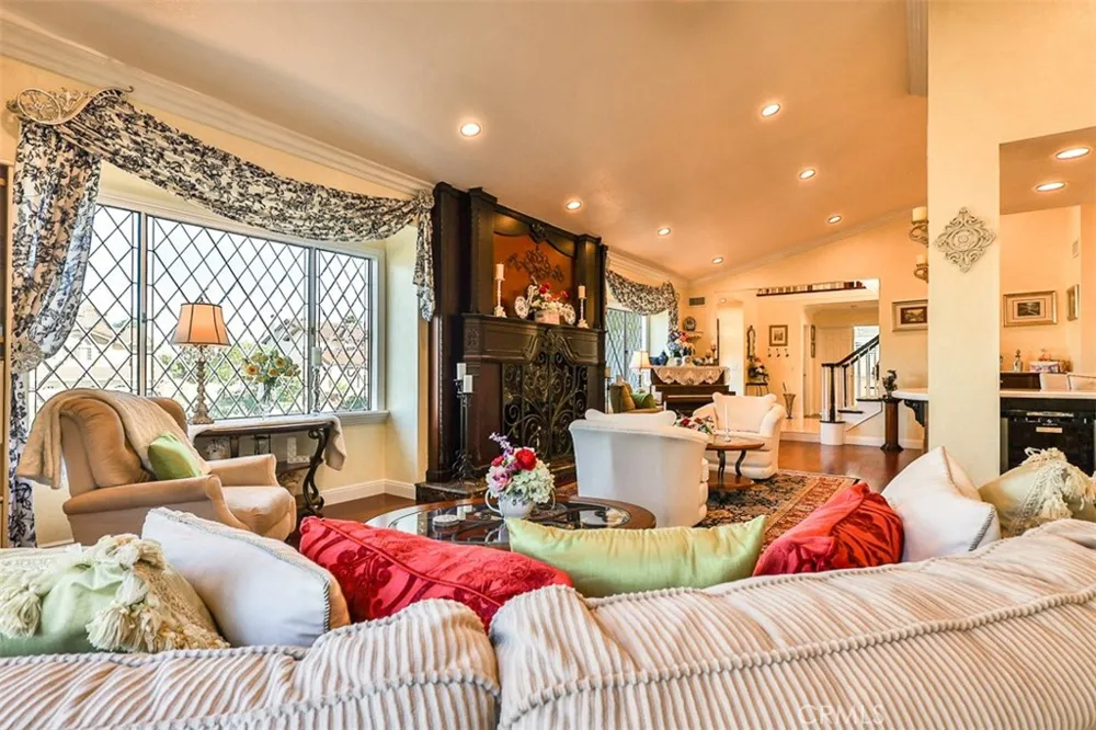 2266 Terrebonne San Dimas, CA 91773