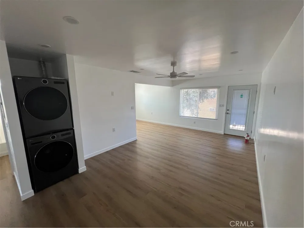 1541 Hope Street Ontario, CA 91764