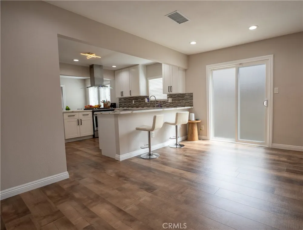 7041 Indiana Buena Park, CA 90621