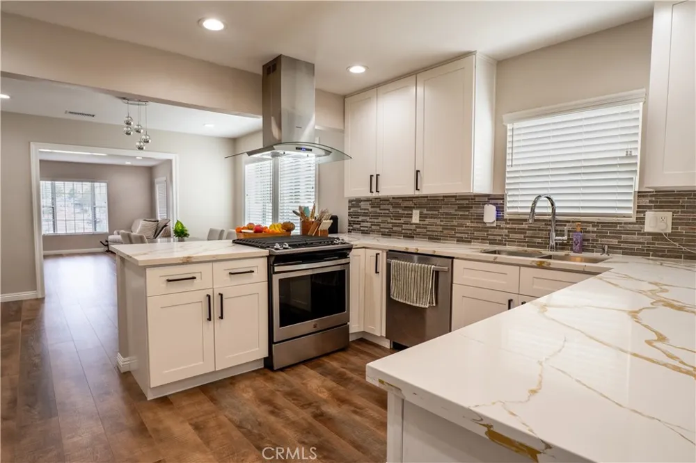 7041 Indiana Buena Park, CA 90621