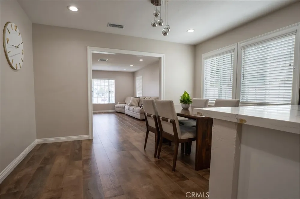 7041 Indiana Buena Park, CA 90621
