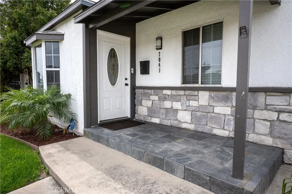 7041 Indiana Buena Park, CA 90621