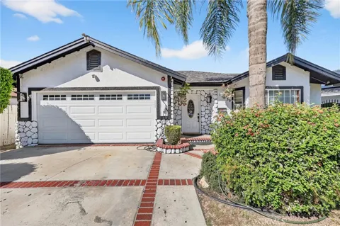 10939 Little Lake