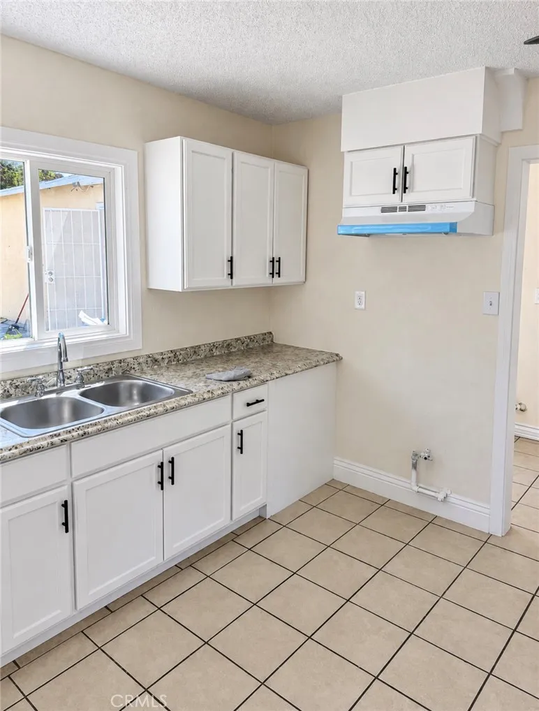24775 Ward San Bernardino, CA 92410