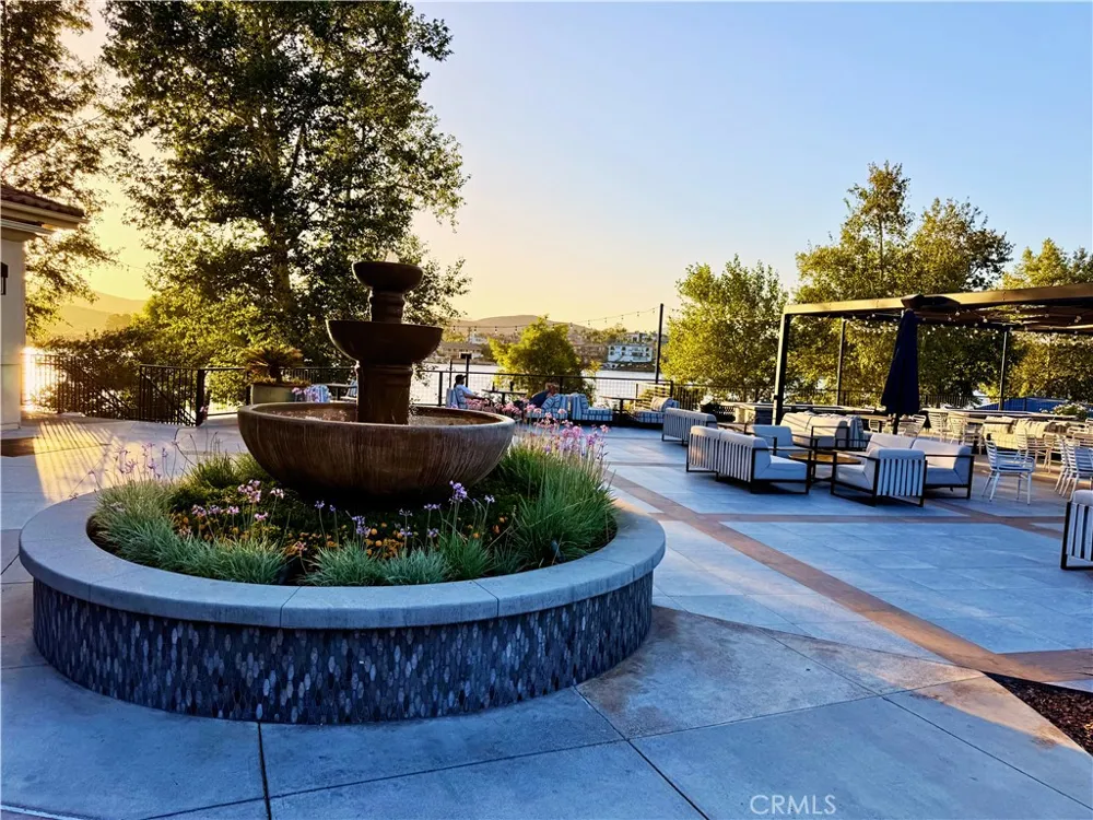 22275 Canyon Club Canyon Lake, CA 92587