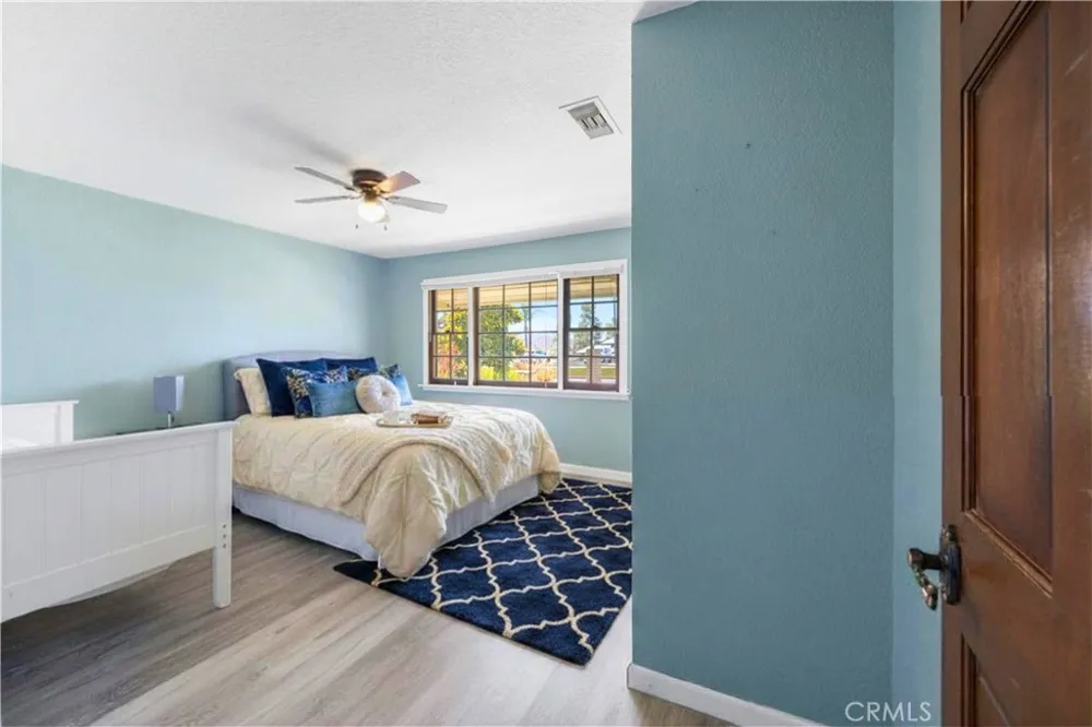 22275 Canyon Club Canyon Lake, CA 92587