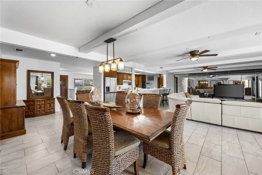 22275 Canyon Club Canyon Lake, CA 92587