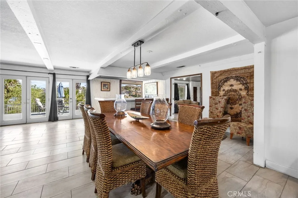 22275 Canyon Club Canyon Lake, CA 92587