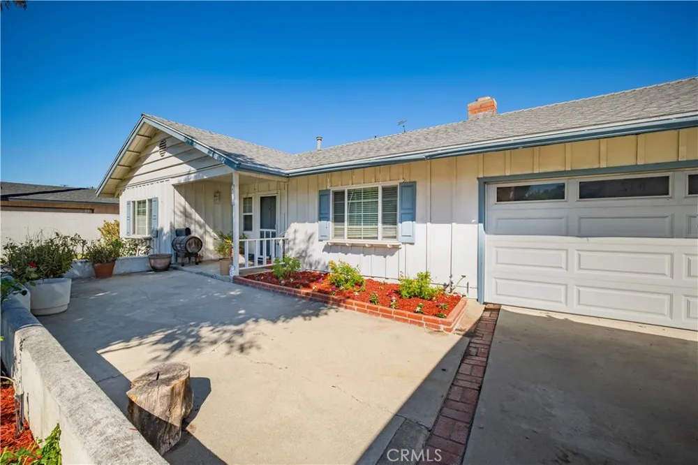 2726 Castle Rock Diamond Bar, CA 91765