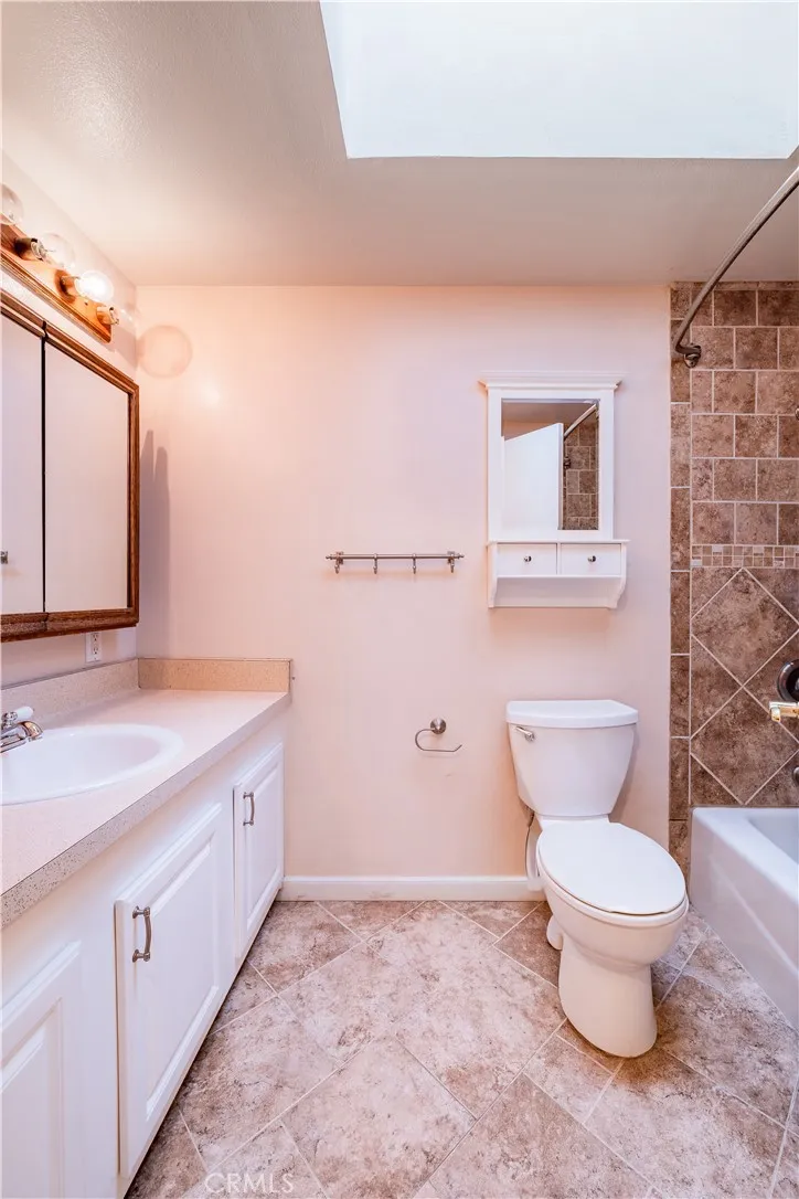 2726 Castle Rock Diamond Bar, CA 91765
