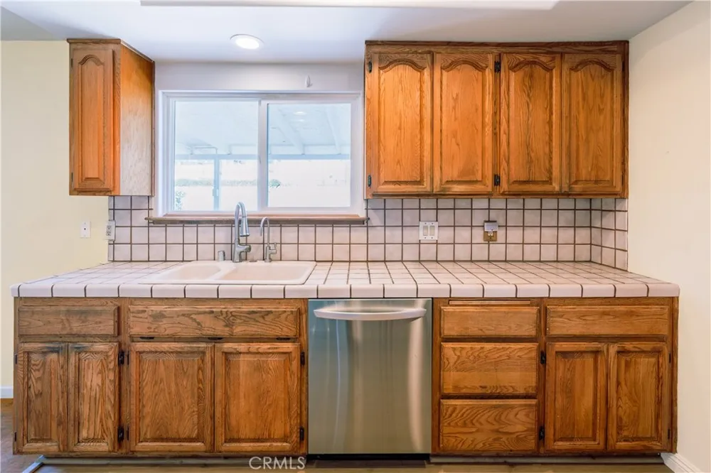 2726 Castle Rock Diamond Bar, CA 91765