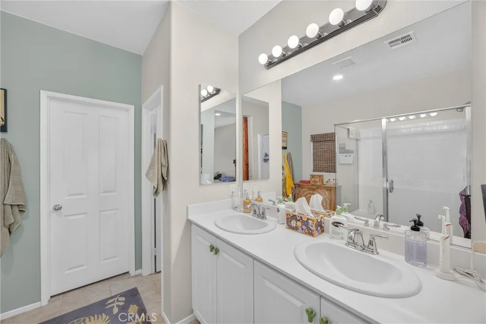 240 Country Club Calimesa, CA 92320