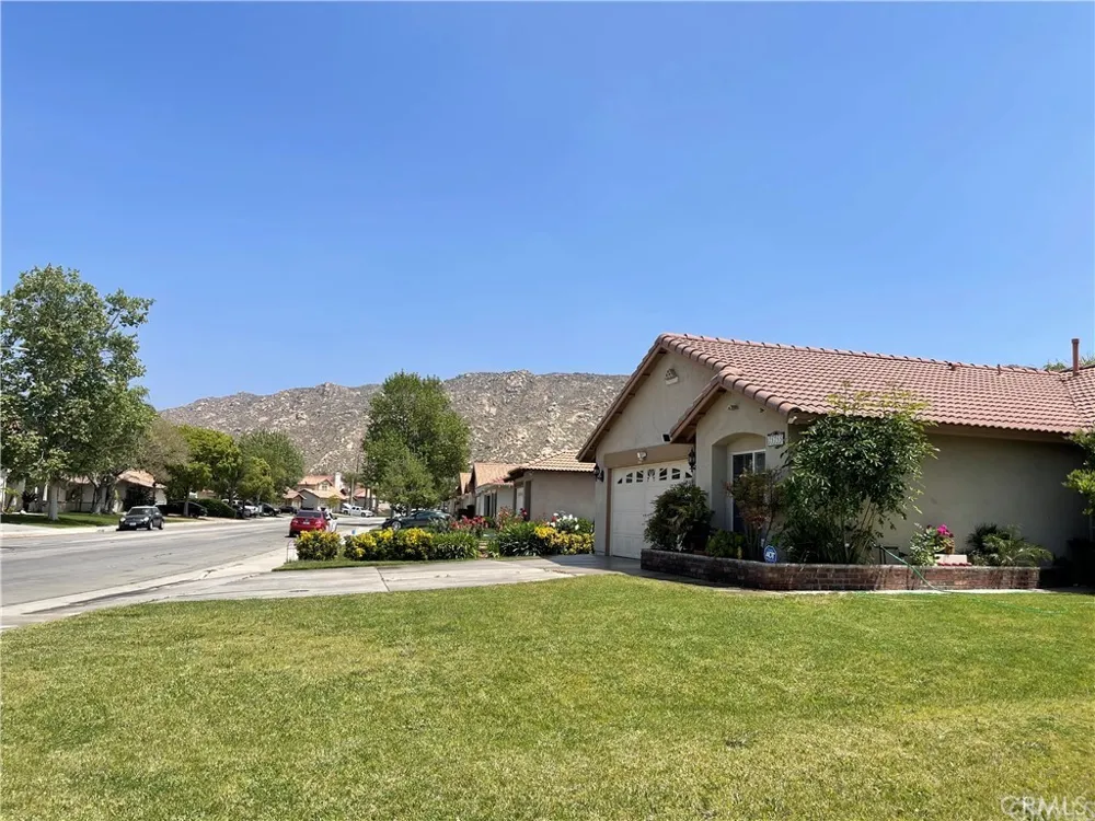 25755 VIA TEJON AVE Moreno Valley, CA 92551