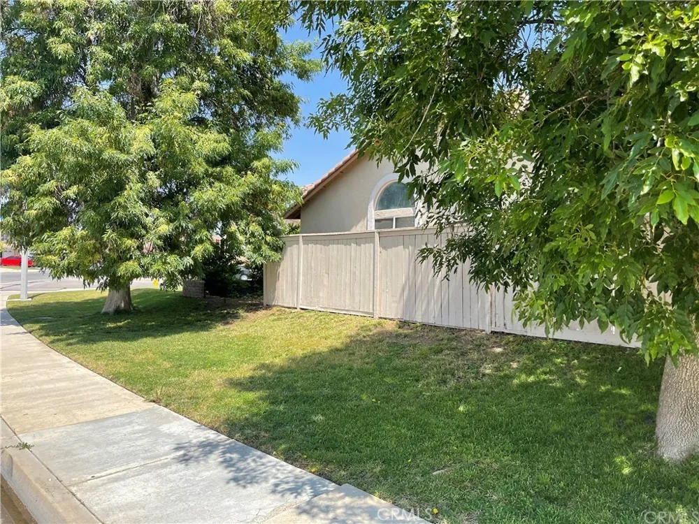 25755 VIA TEJON AVE Moreno Valley, CA 92551