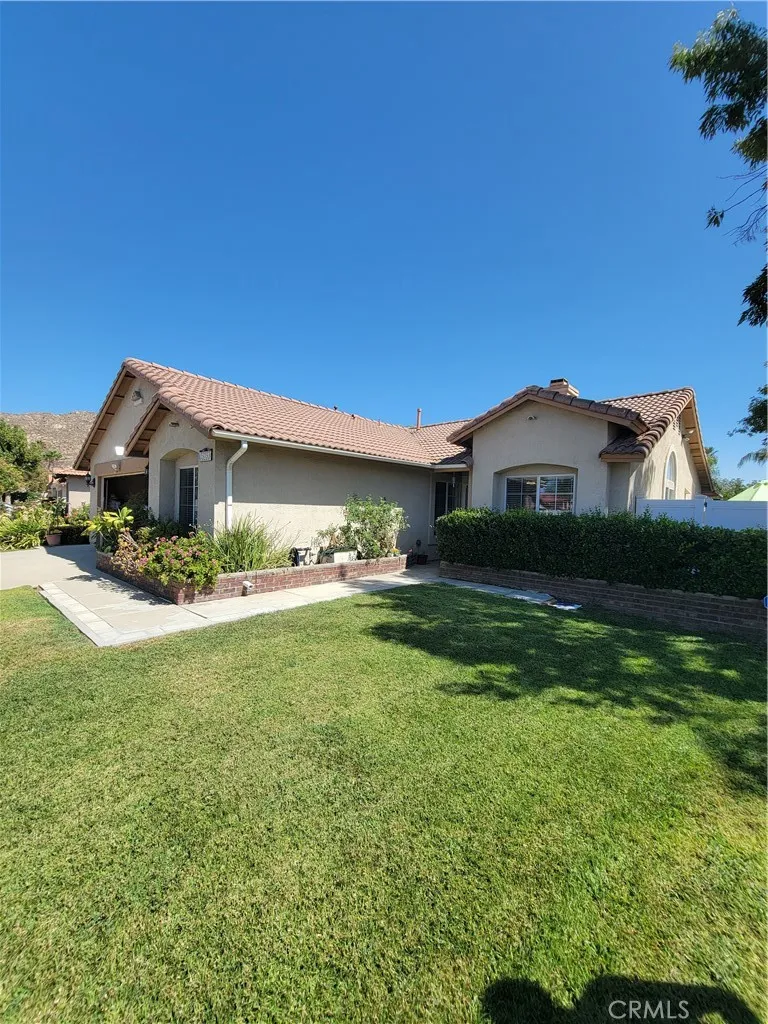 25755 VIA TEJON AVE Moreno Valley, CA 92551