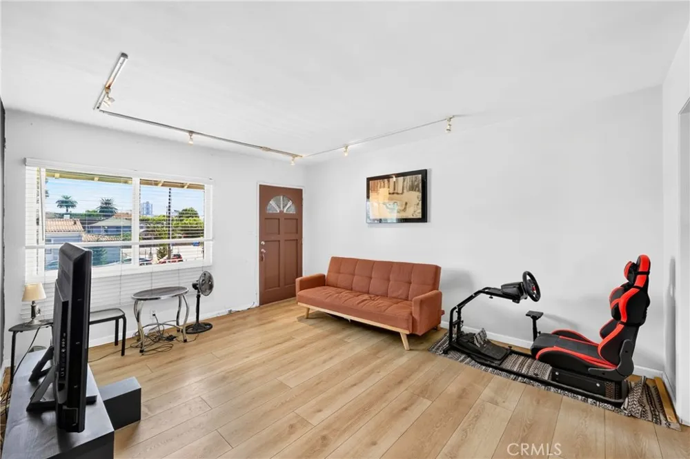 815 Pacific Long Beach, CA 90813