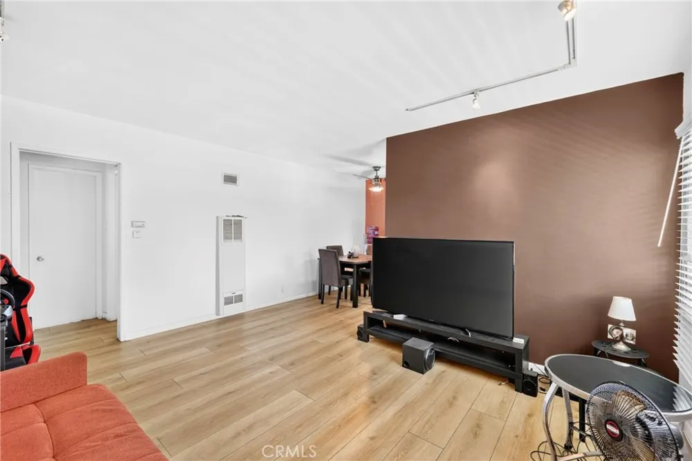 815 Pacific Long Beach, CA 90813
