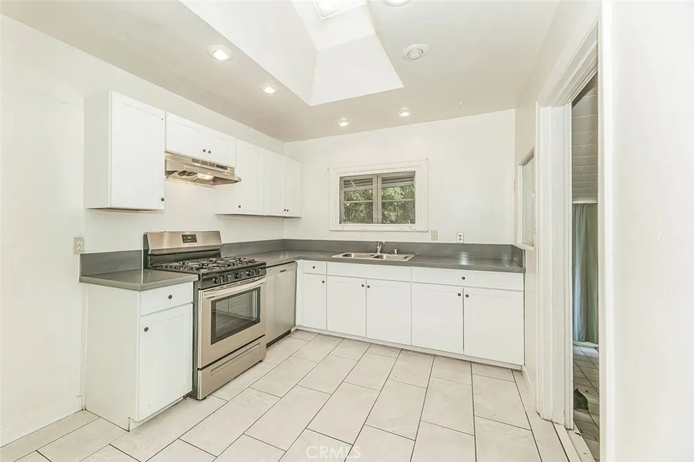 643 E Vassar Fresno, CA 93704