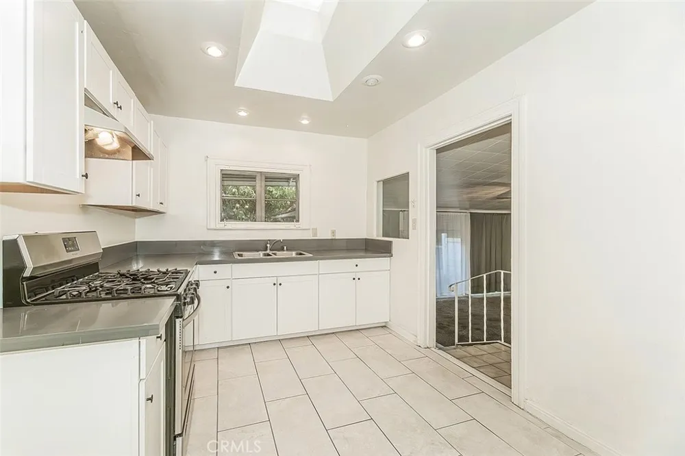 643 E Vassar Fresno, CA 93704