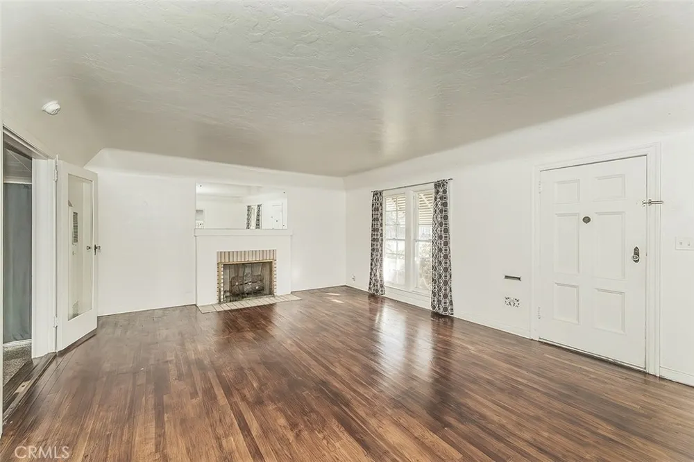 643 E Vassar Fresno, CA 93704