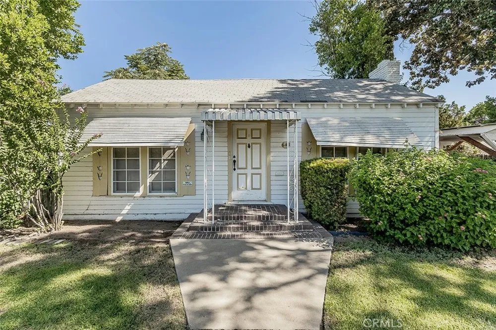 643 E Vassar Fresno, CA 93704
