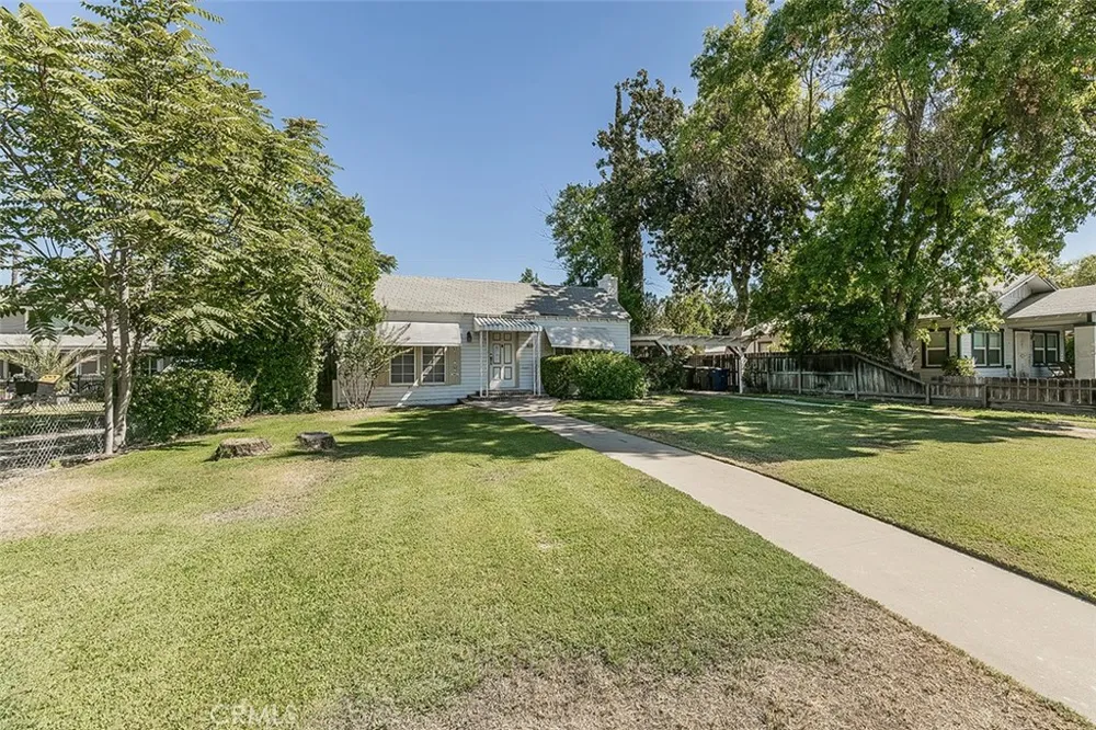 643 E Vassar Fresno, CA 93704