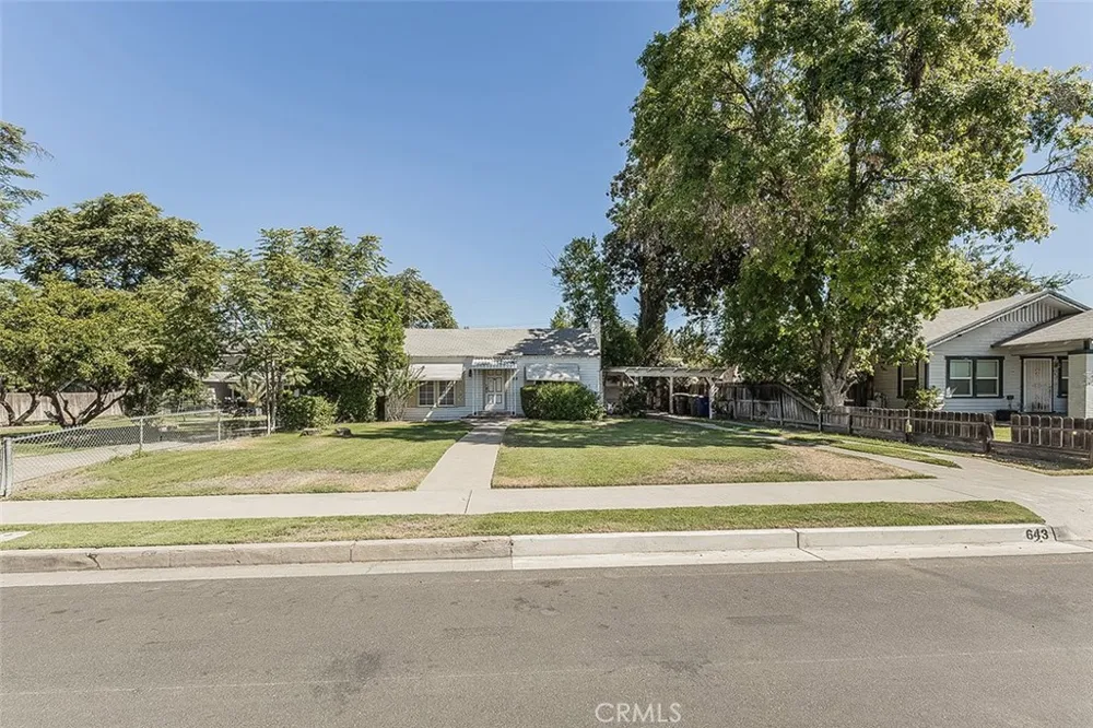 643 E Vassar Fresno, CA 93704