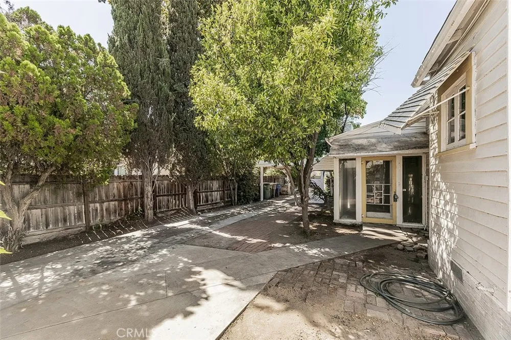 643 E Vassar Fresno, CA 93704