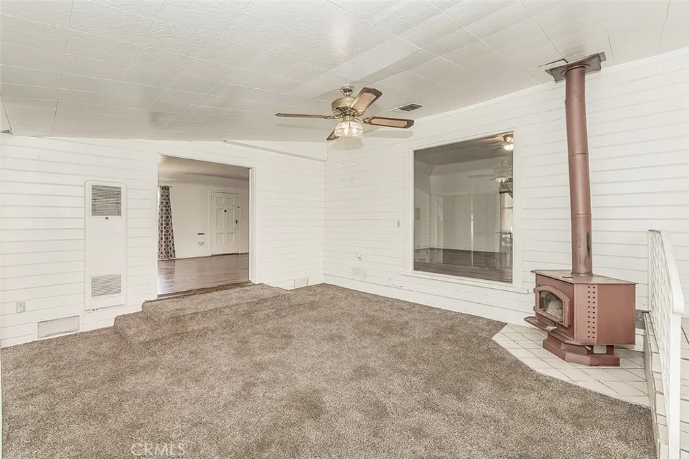 643 E Vassar Fresno, CA 93704