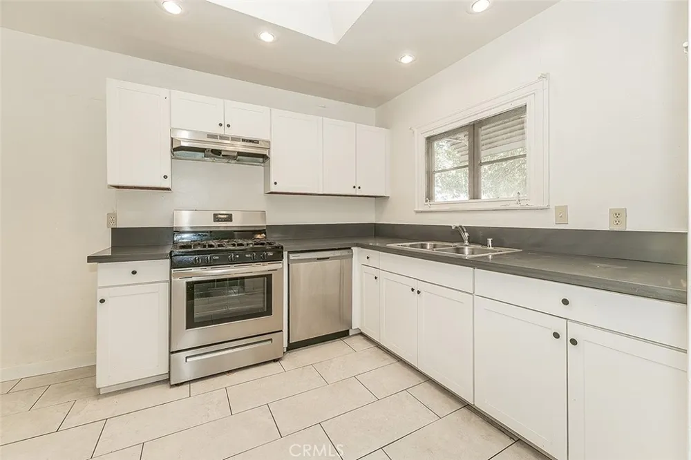 643 E Vassar Fresno, CA 93704