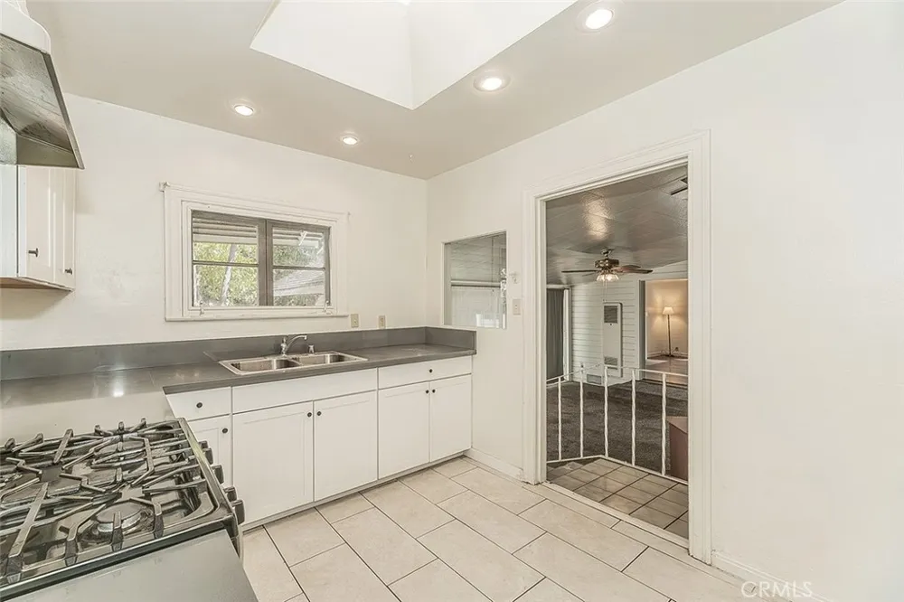 643 E Vassar Fresno, CA 93704