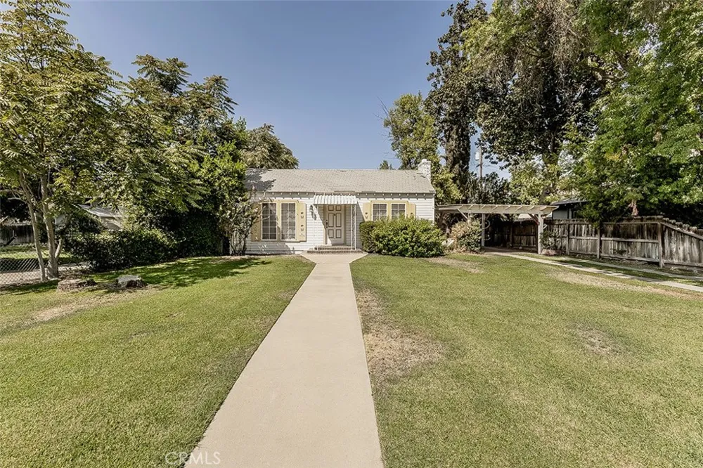 643 E Vassar Fresno, CA 93704