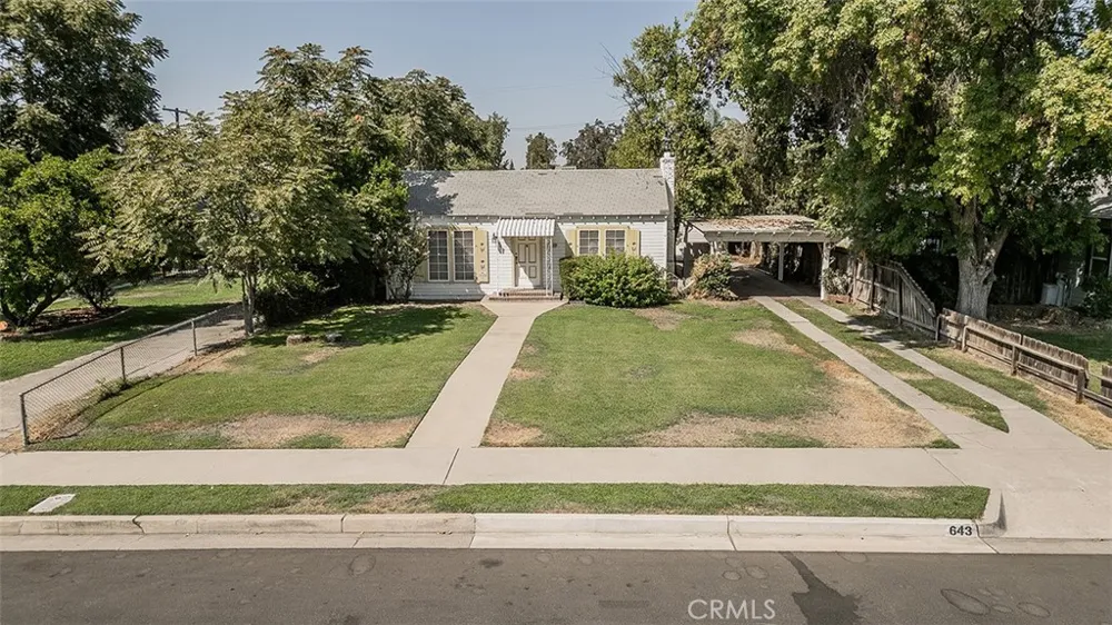 643 E Vassar Fresno, CA 93704
