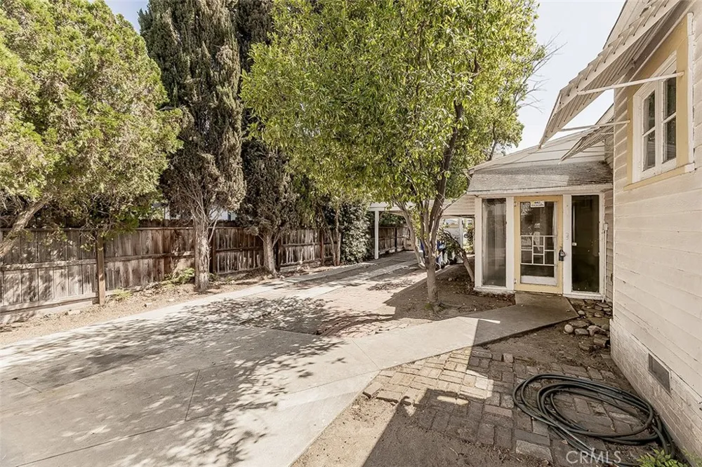 643 E Vassar Fresno, CA 93704