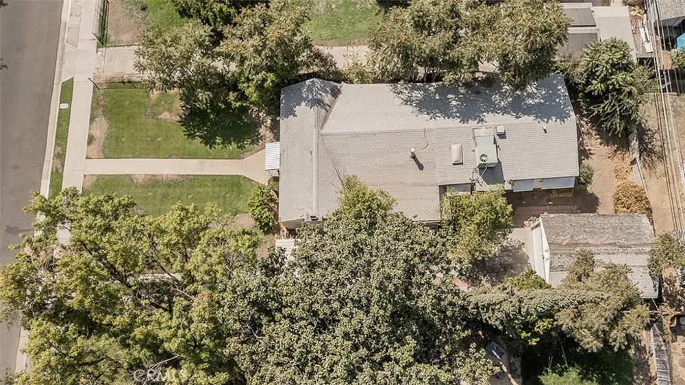 643 E Vassar Fresno, CA 93704