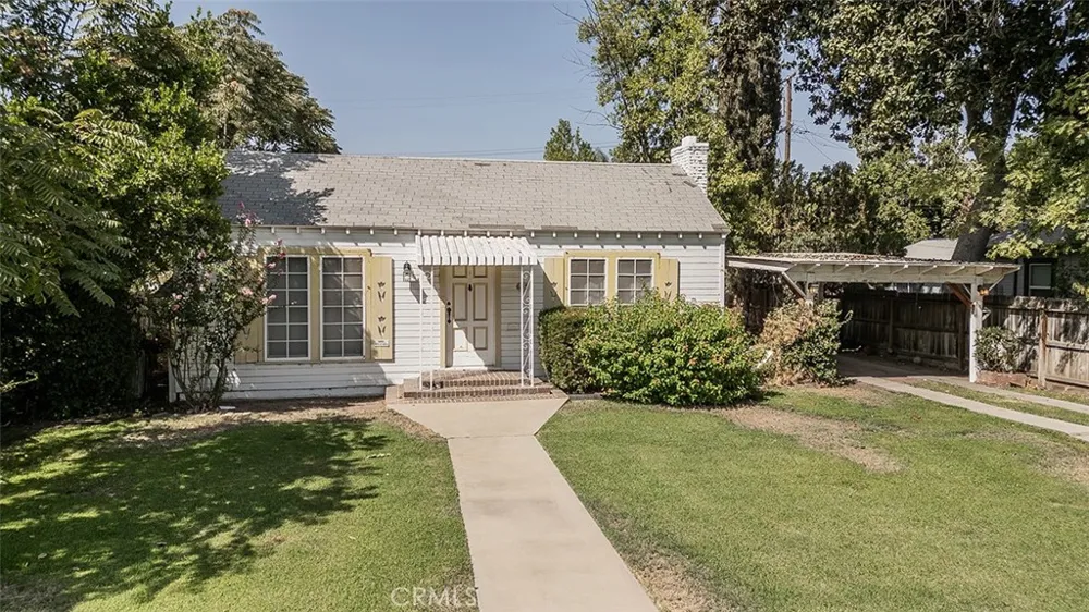 643 E Vassar Fresno, CA 93704