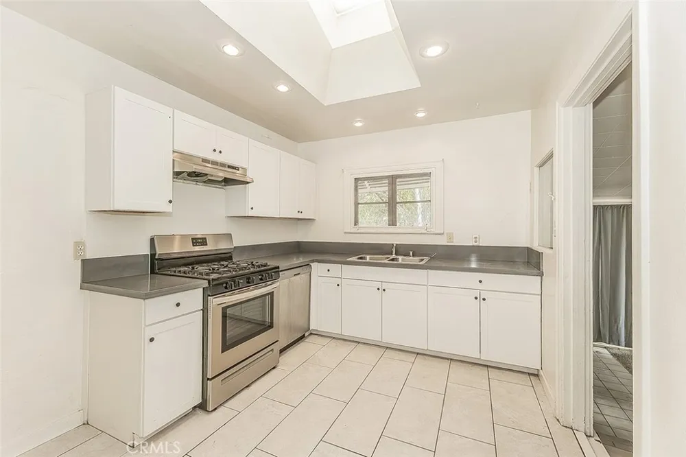 643 E Vassar Fresno, CA 93704