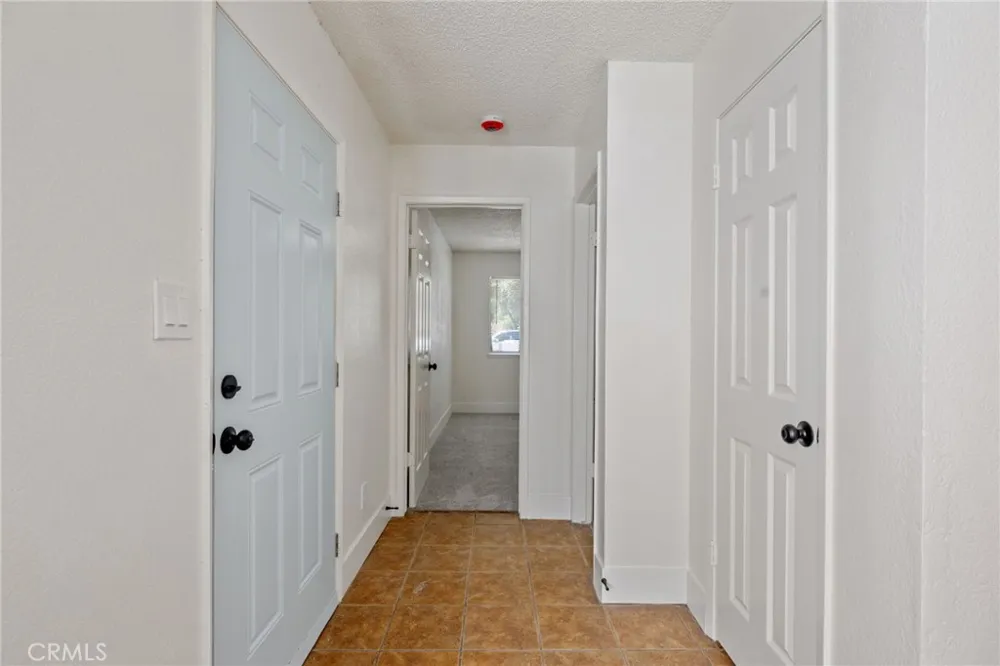 5451 W Santa Ana Avenue Fresno, CA 93722