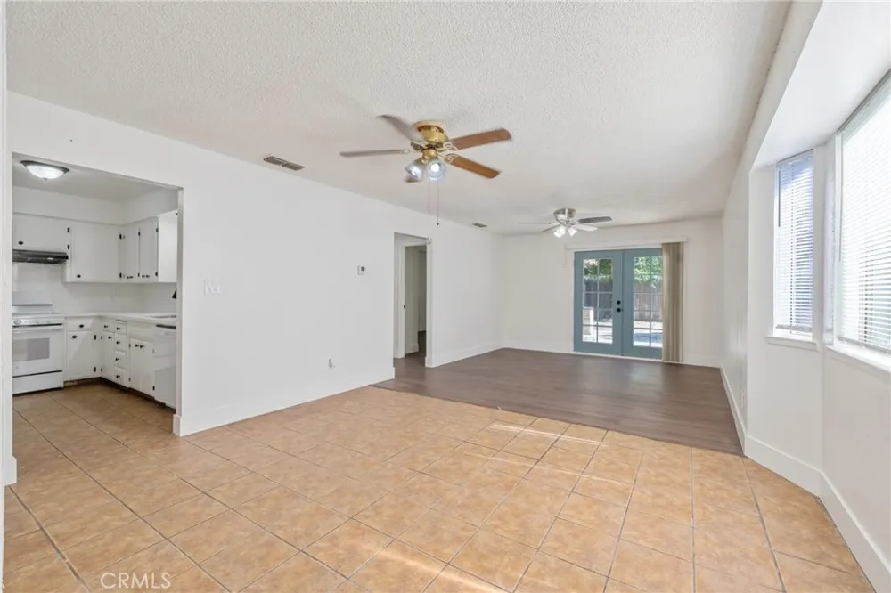 5451 W Santa Ana Avenue Fresno, CA 93722