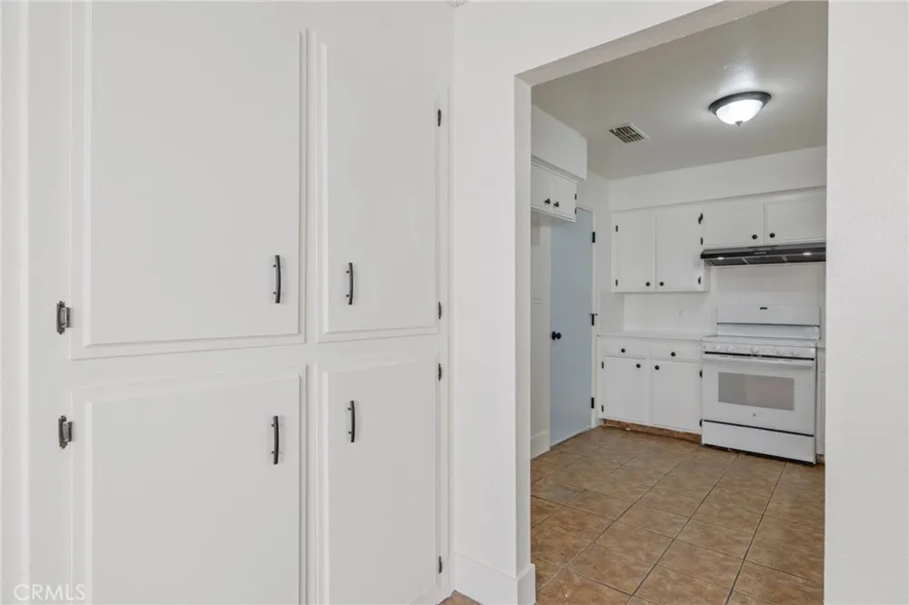 5451 W Santa Ana Avenue Fresno, CA 93722