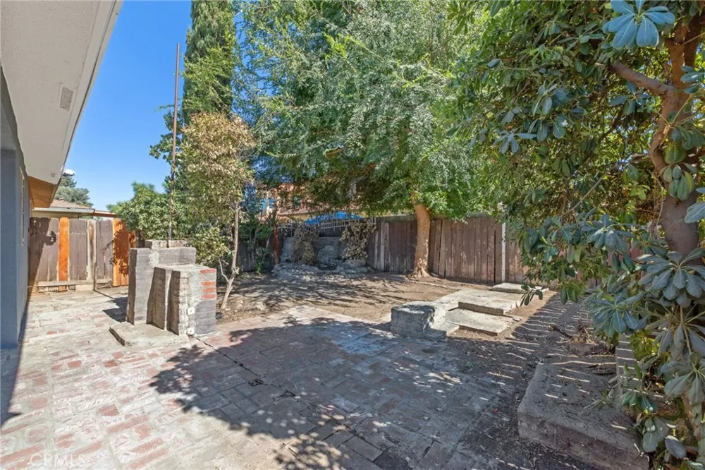 5451 W Santa Ana Avenue Fresno, CA 93722