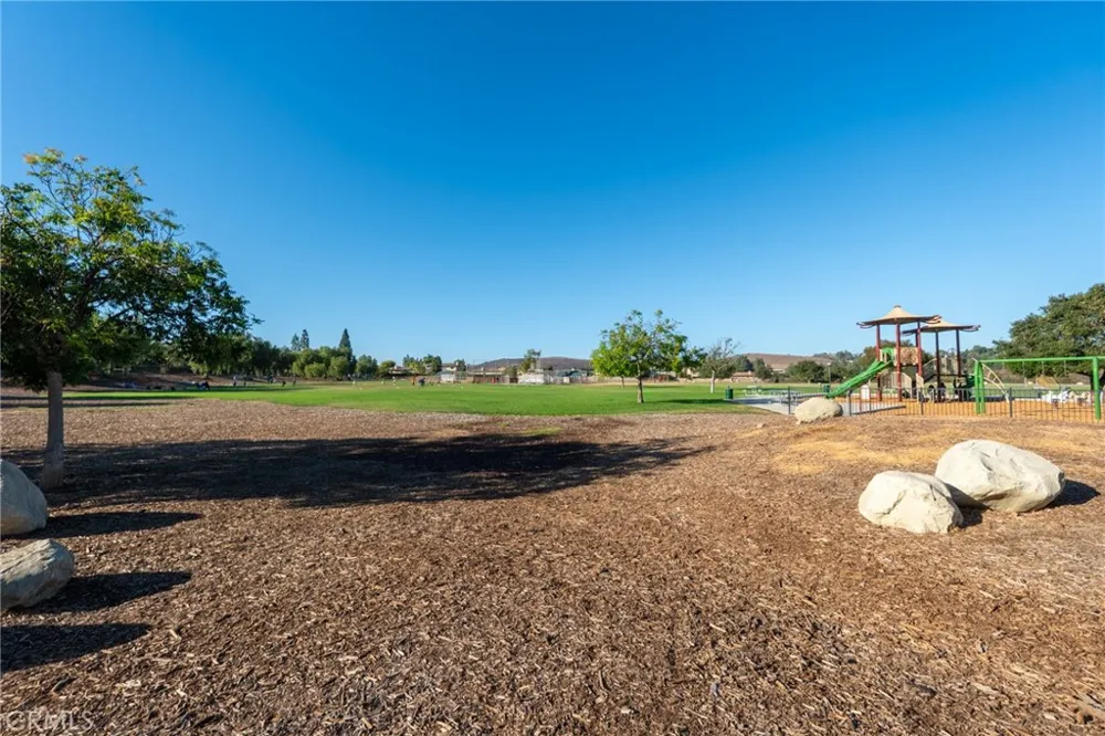 1485 Sappanwood Thousand Oaks, CA 91320