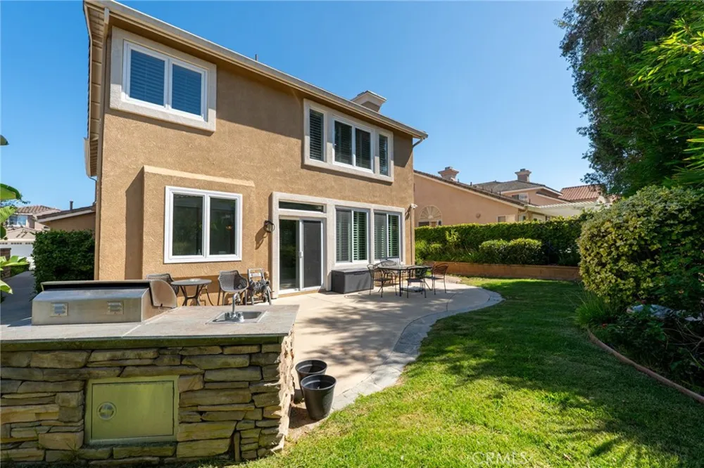 1485 Sappanwood Thousand Oaks, CA 91320